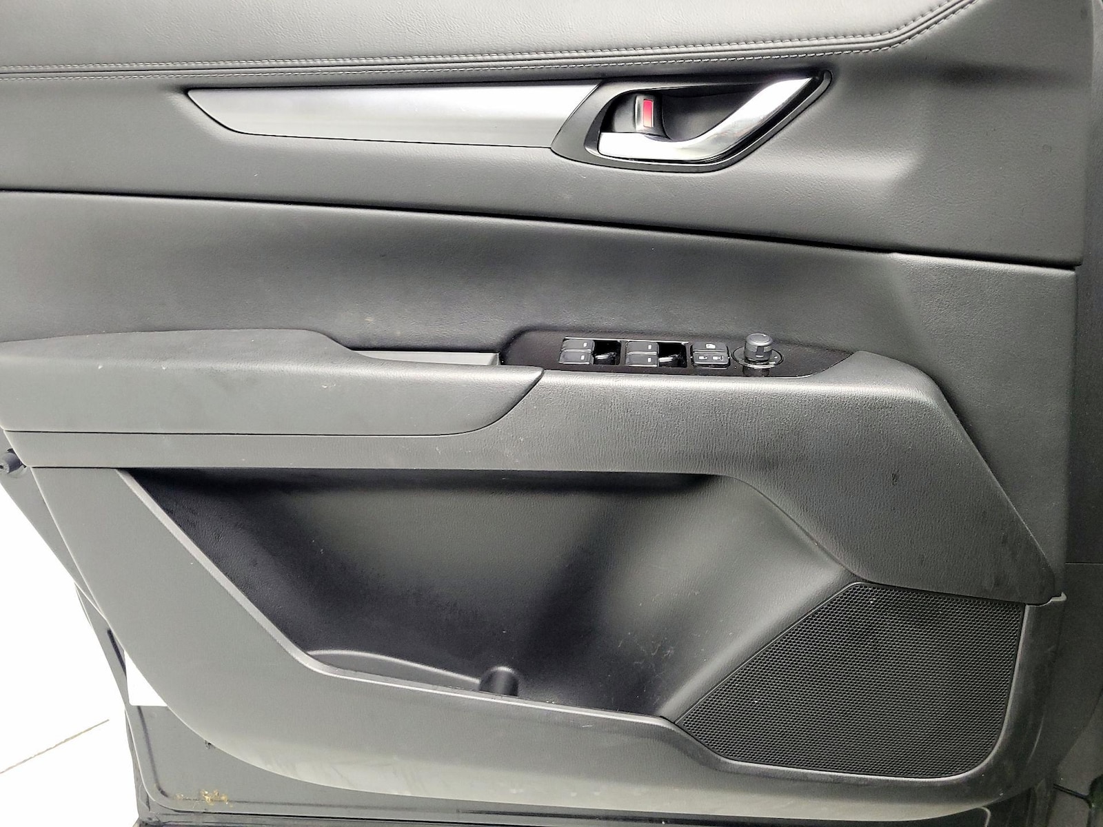 2025 Mazda CX-5 S Preferred package - Photo 13