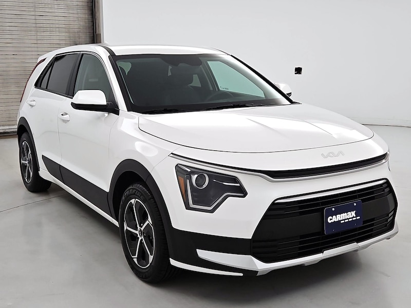 2025 Kia Niro LX