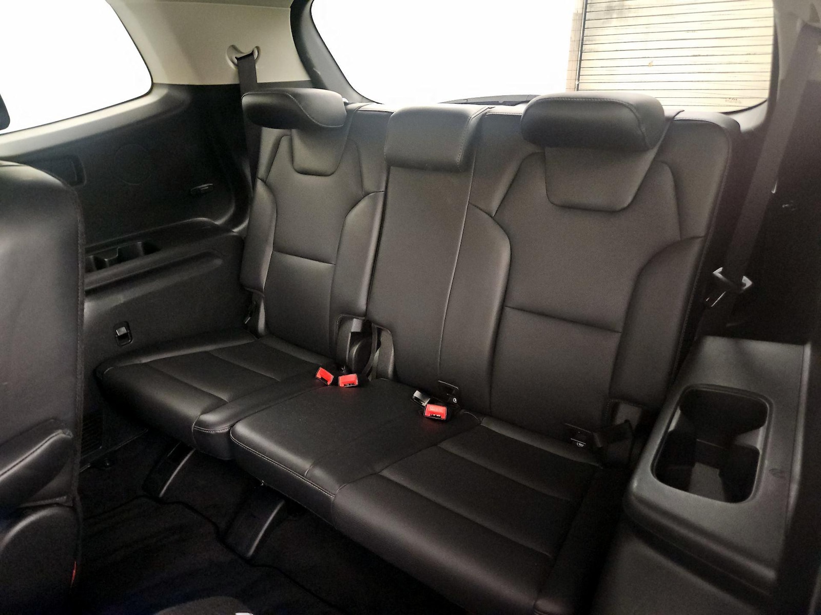 2025 Kia Telluride S - Photo 23