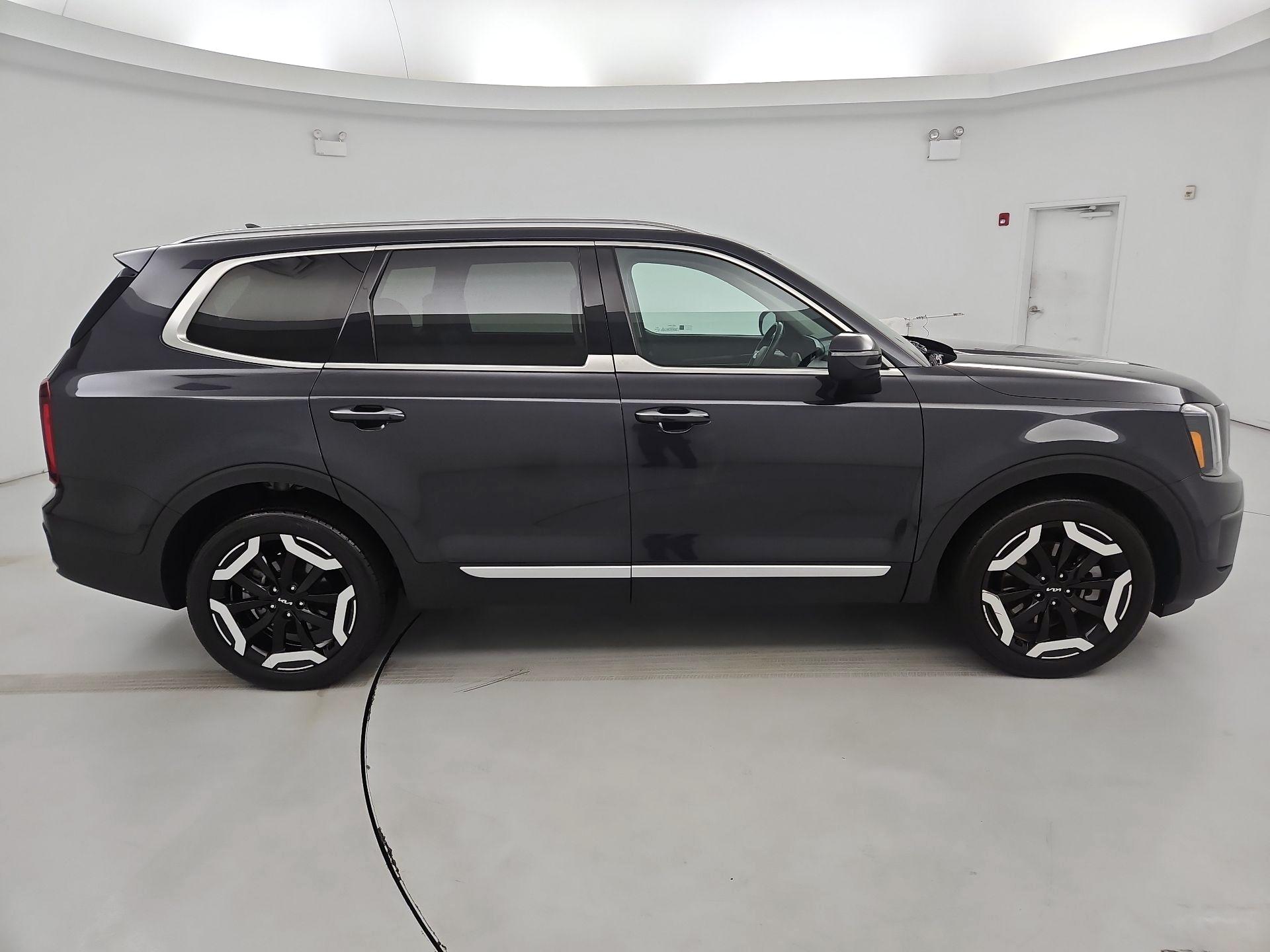 Thumbnail: 2025 Kia Telluride - 4
