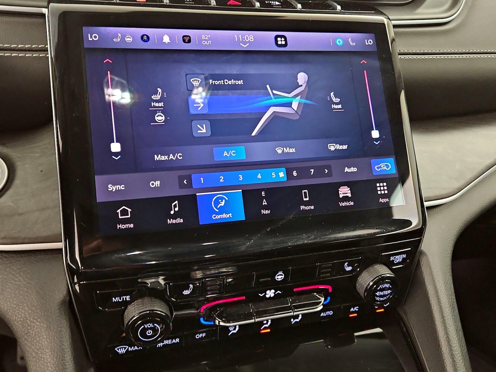 2023 Jeep Grand Cherokee Limited - Photo 16