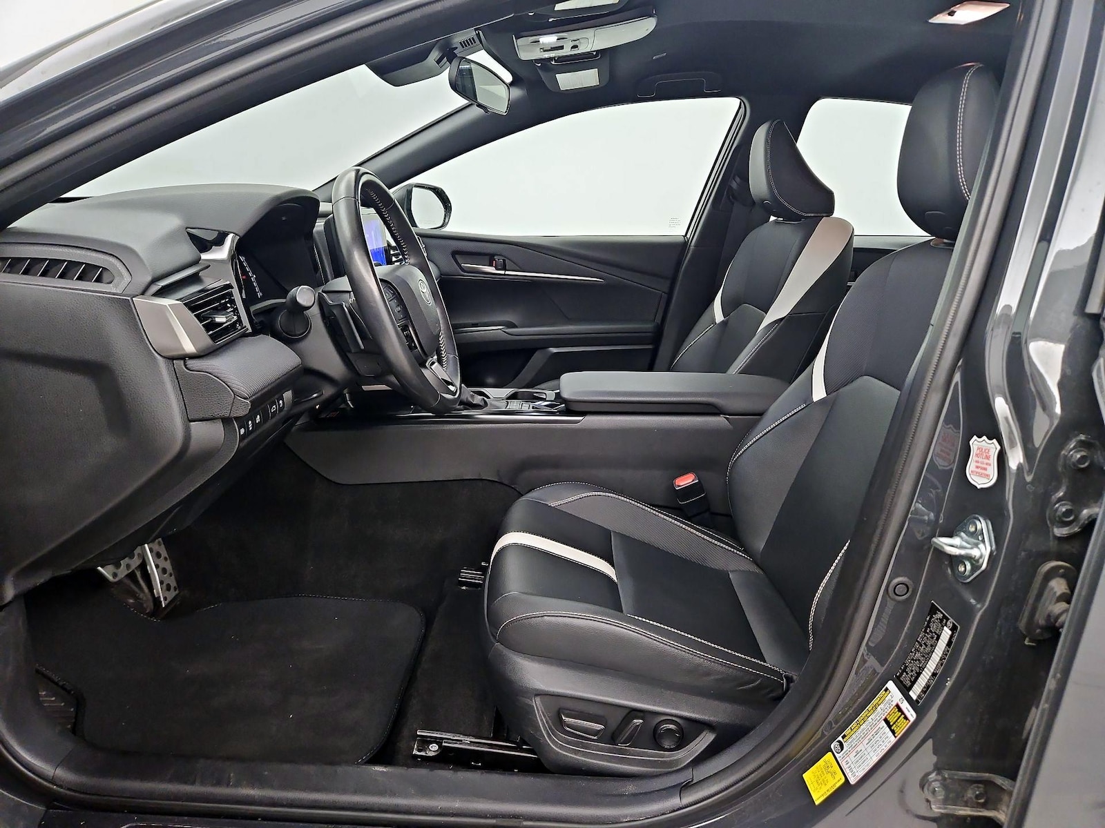 Power Seat(s) & Side Airbags