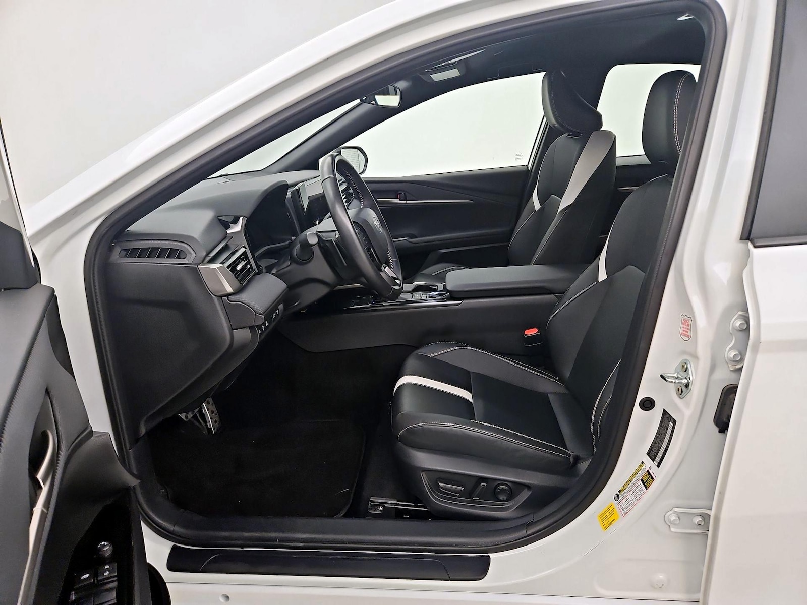 Power Seat(s) & Side Airbags