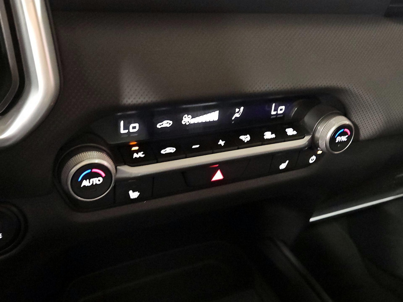 2025 Mazda CX-50 Premium - Photo 17