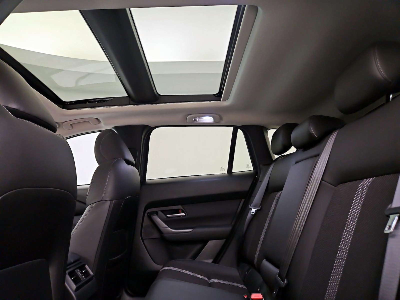 2025 Mazda CX-50 Premium - Photo 24
