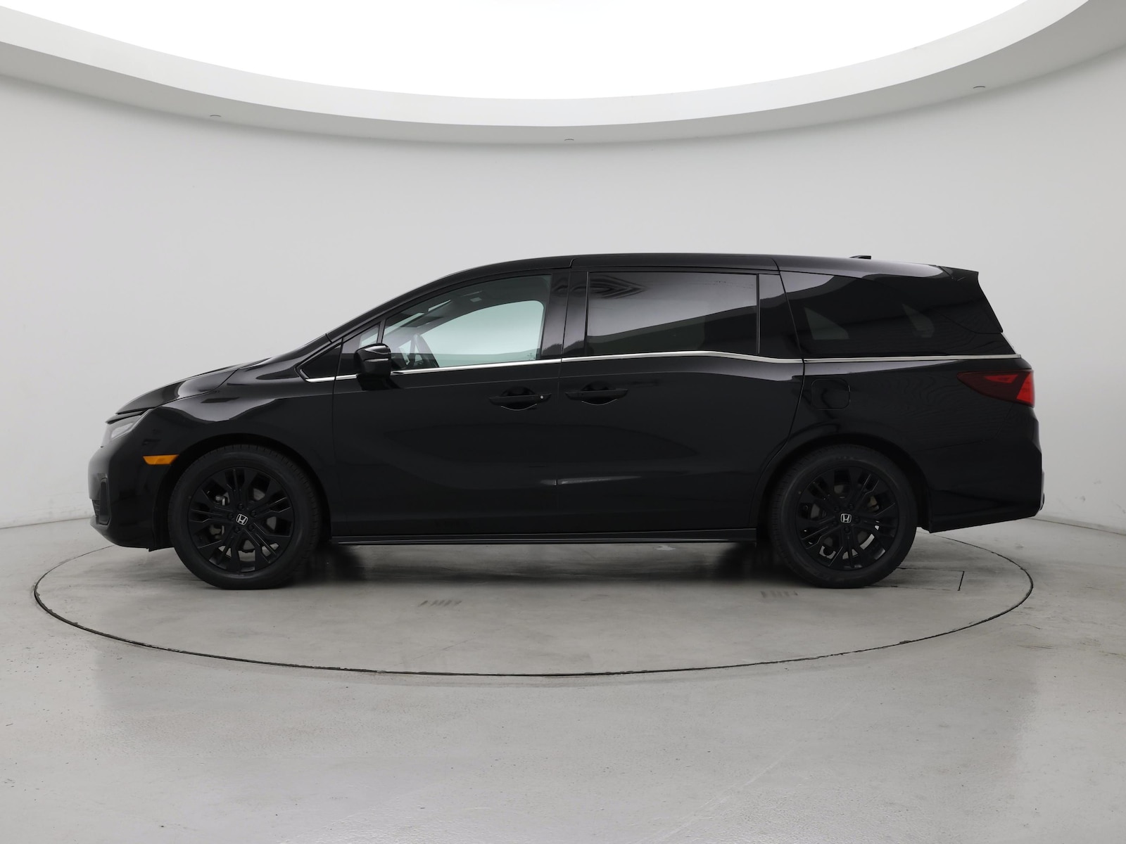 2025 Honda Odyssey Sport L - Photo 4