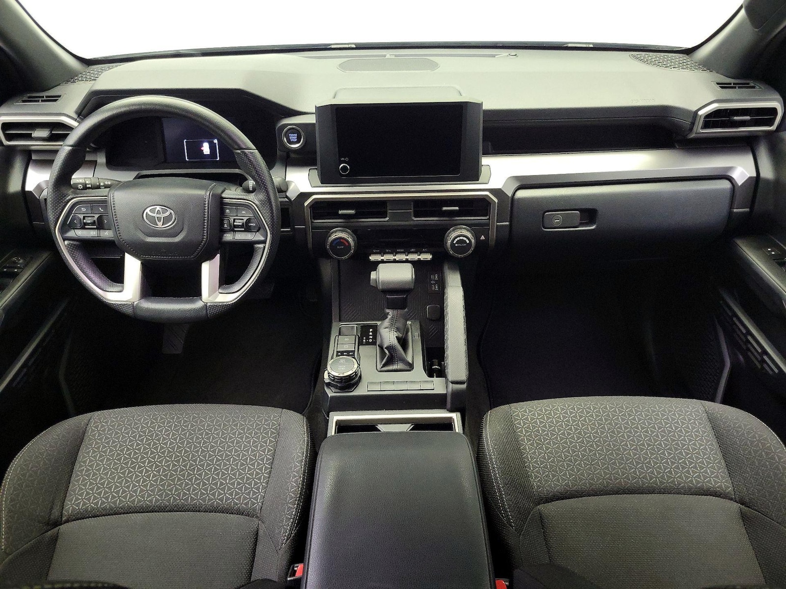 2025 Toyota 4Runner SR5 - Photo 10