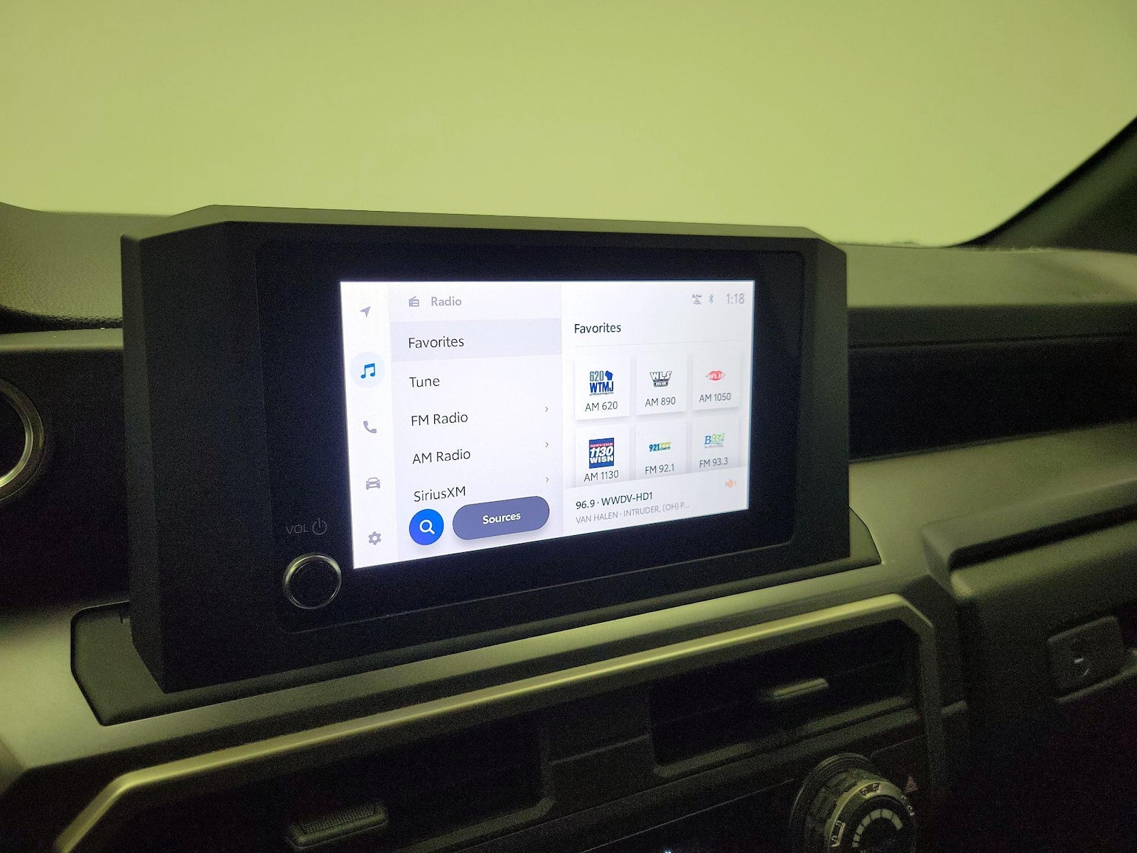 2025 Toyota 4Runner SR5 - Photo 16
