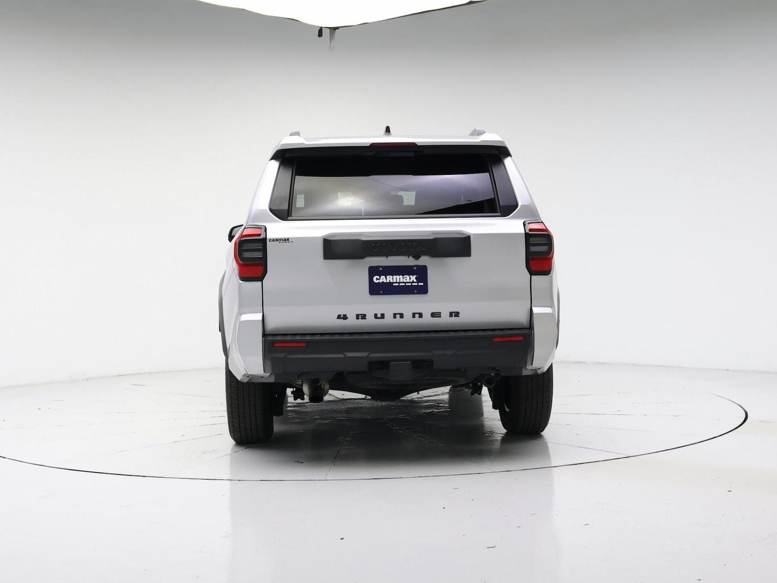 2025 Toyota 4Runner SR5 - Photo 7