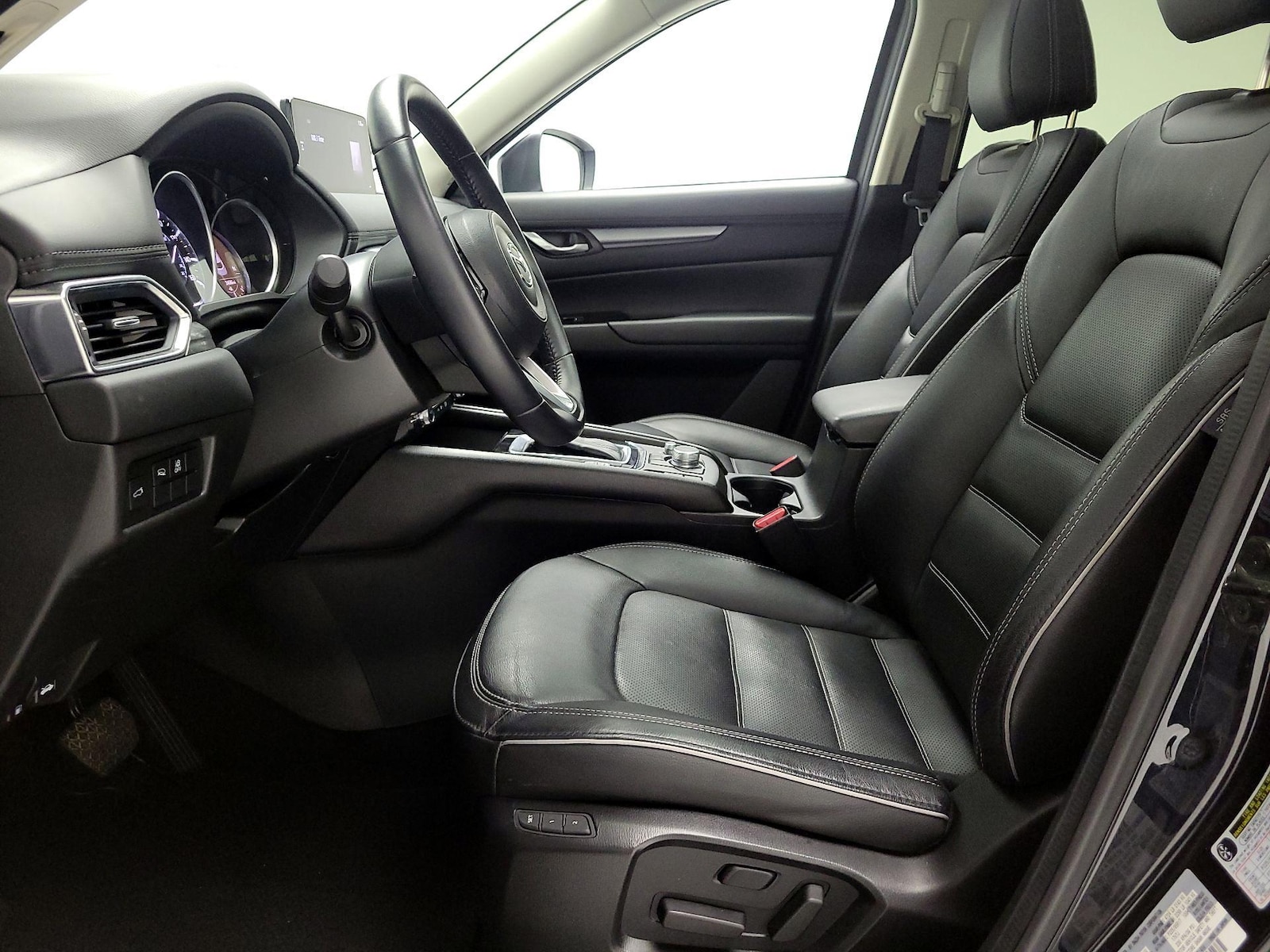 2025 Mazda CX-5 S Preferred package - Photo 12