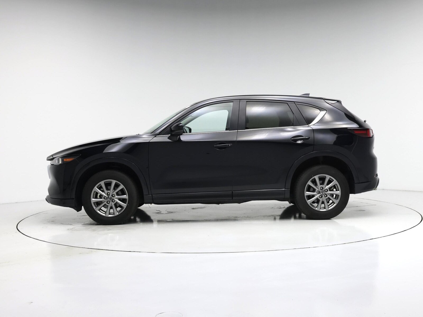 2025 Mazda CX-5 S Preferred package - Photo 4
