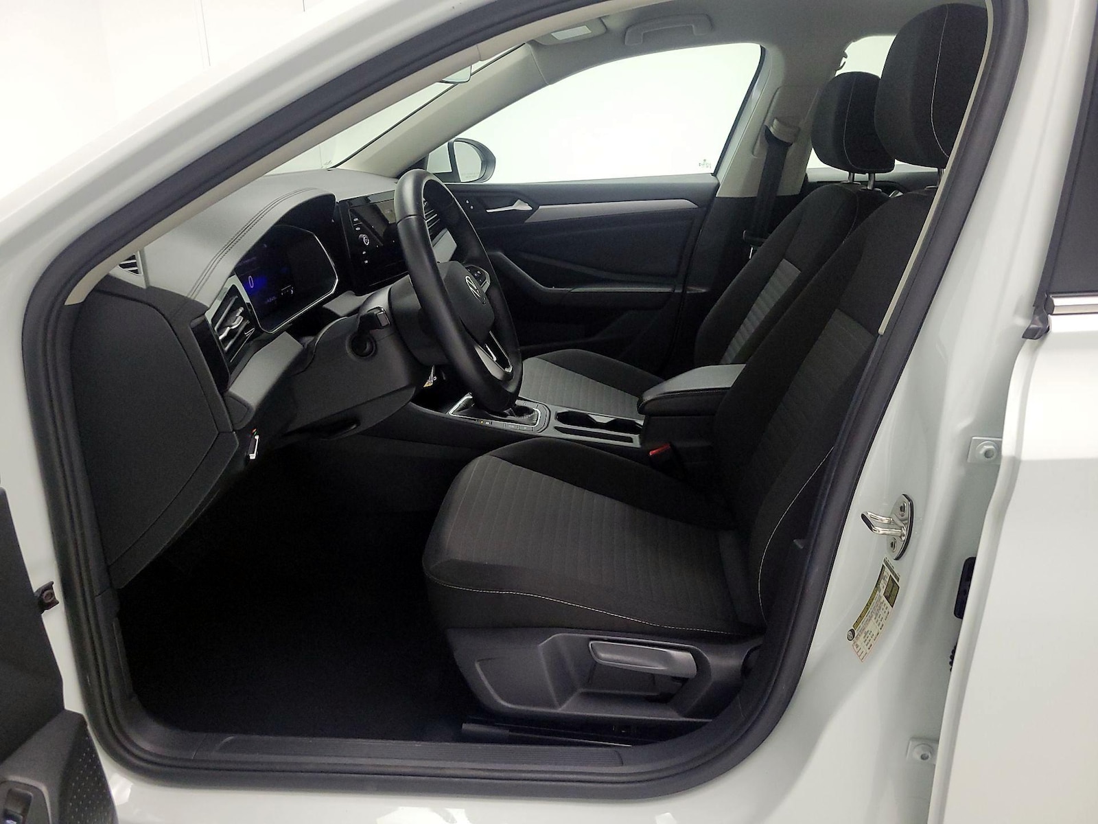 2025 Volkswagen Jetta S - Photo 12
