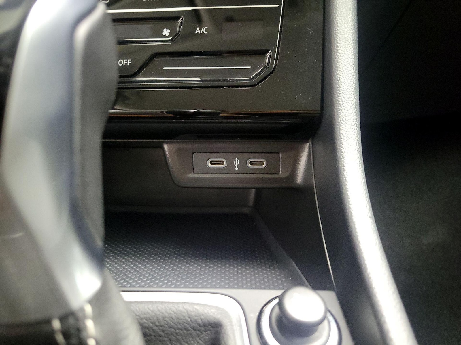 2025 Volkswagen Jetta S - Photo 18