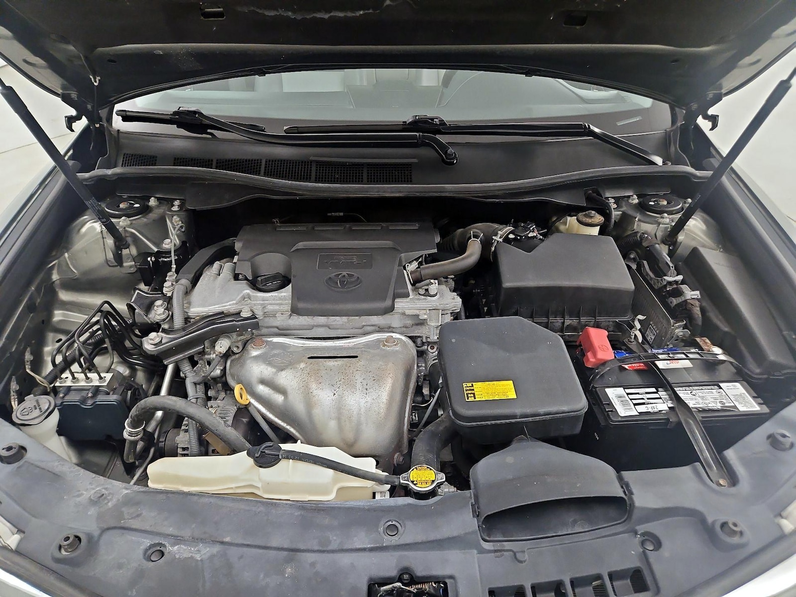 2014 Toyota Camry XLE - Photo 23