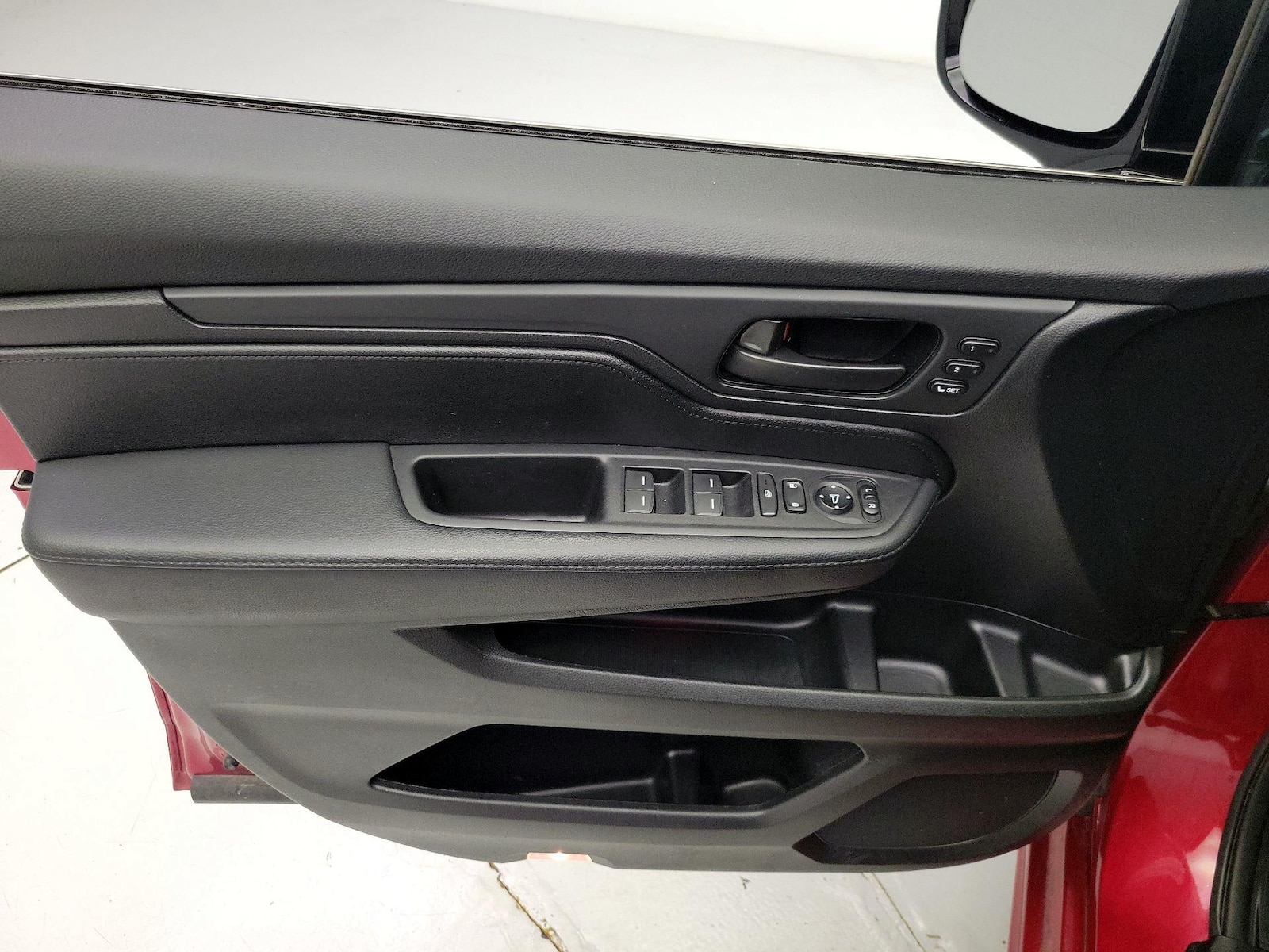 2025 Honda Odyssey Sport L - Photo 13