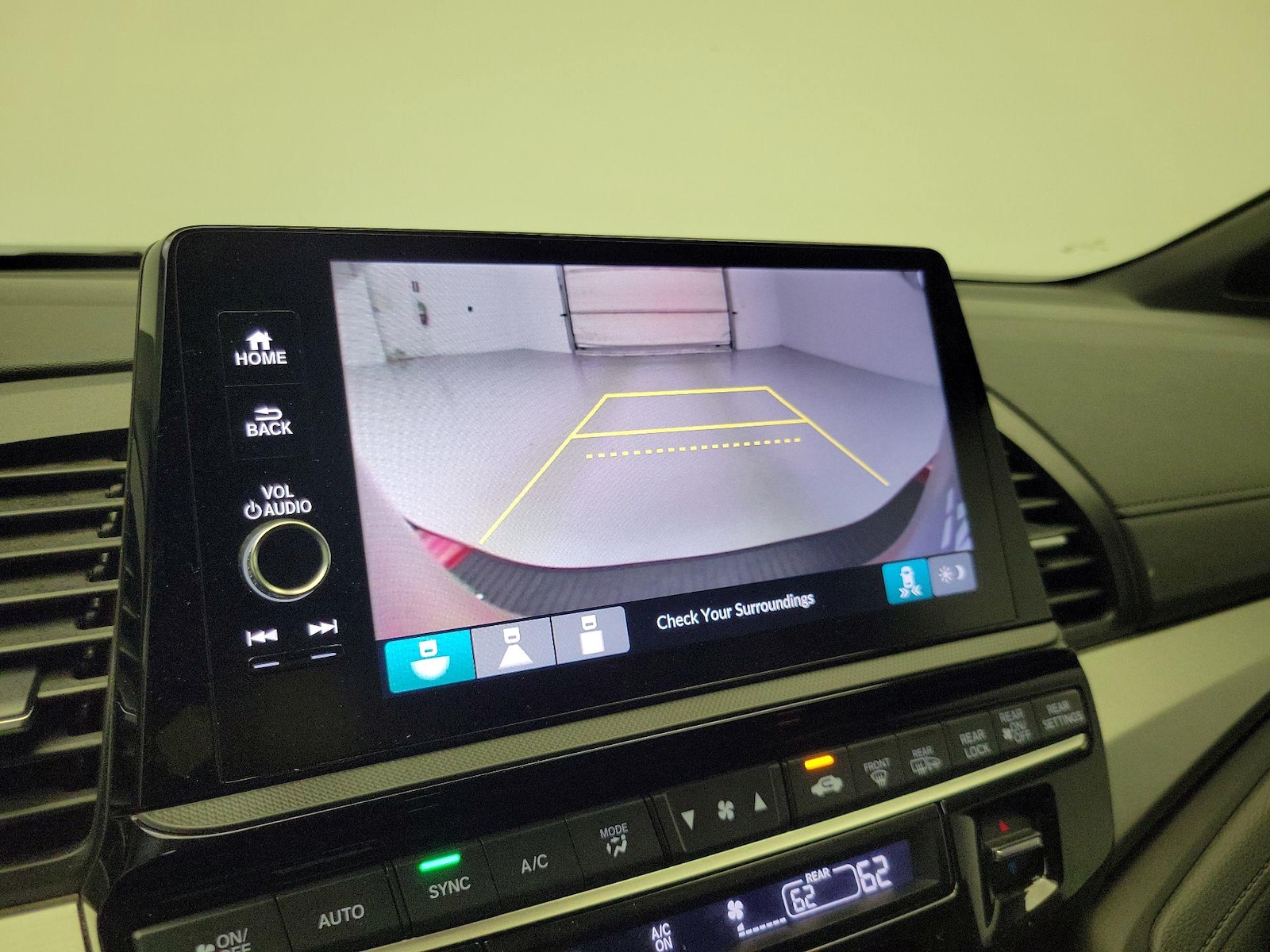 2025 Honda Odyssey Sport L - Photo 15