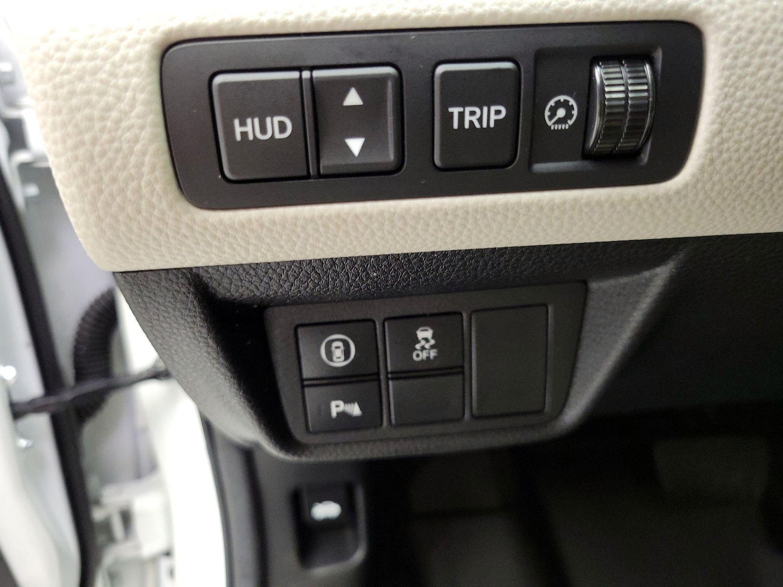 2022 Honda Accord Hybrid Touring - Photo 14