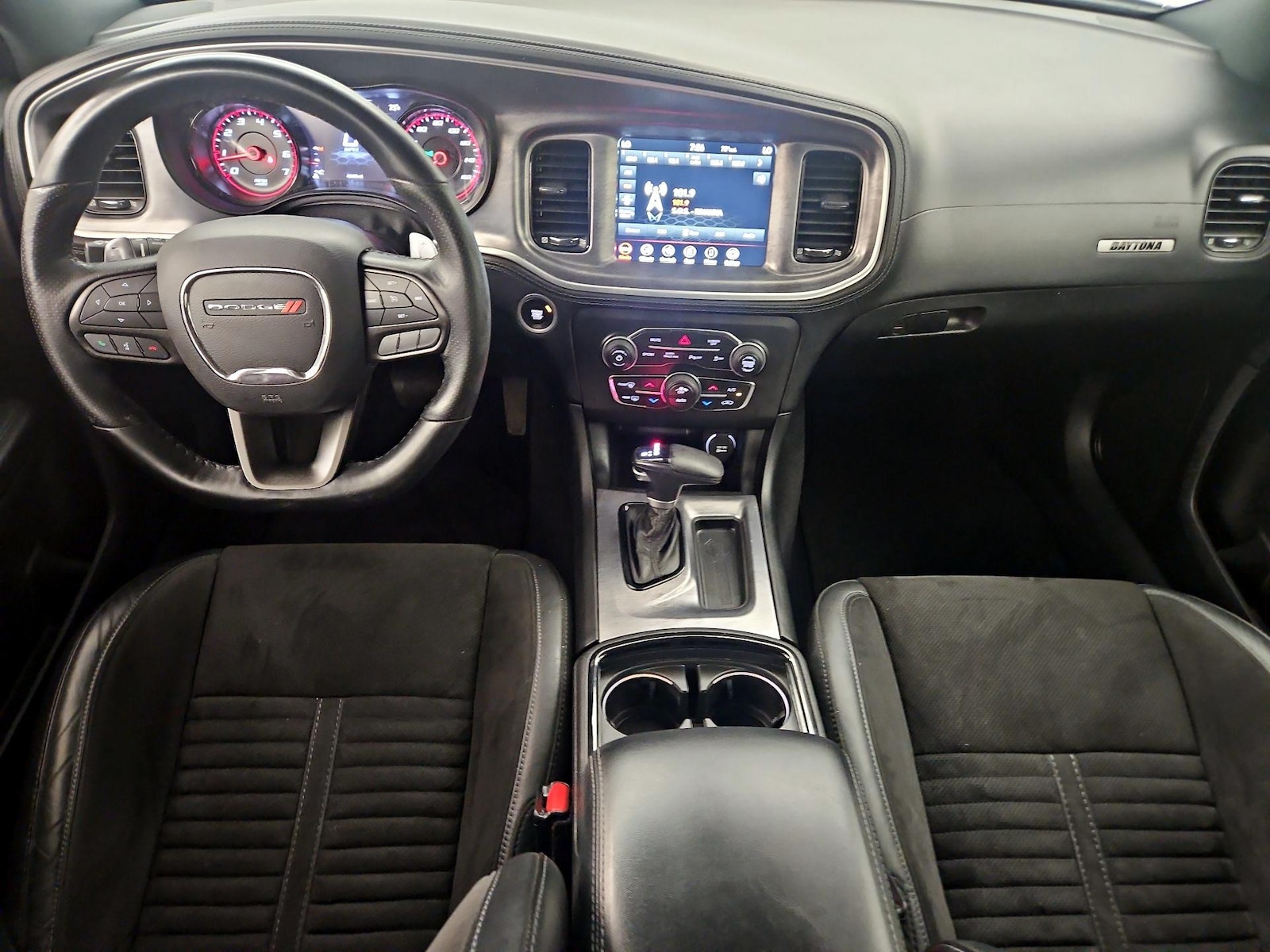 2022 Dodge Charger R/T - Photo 10
