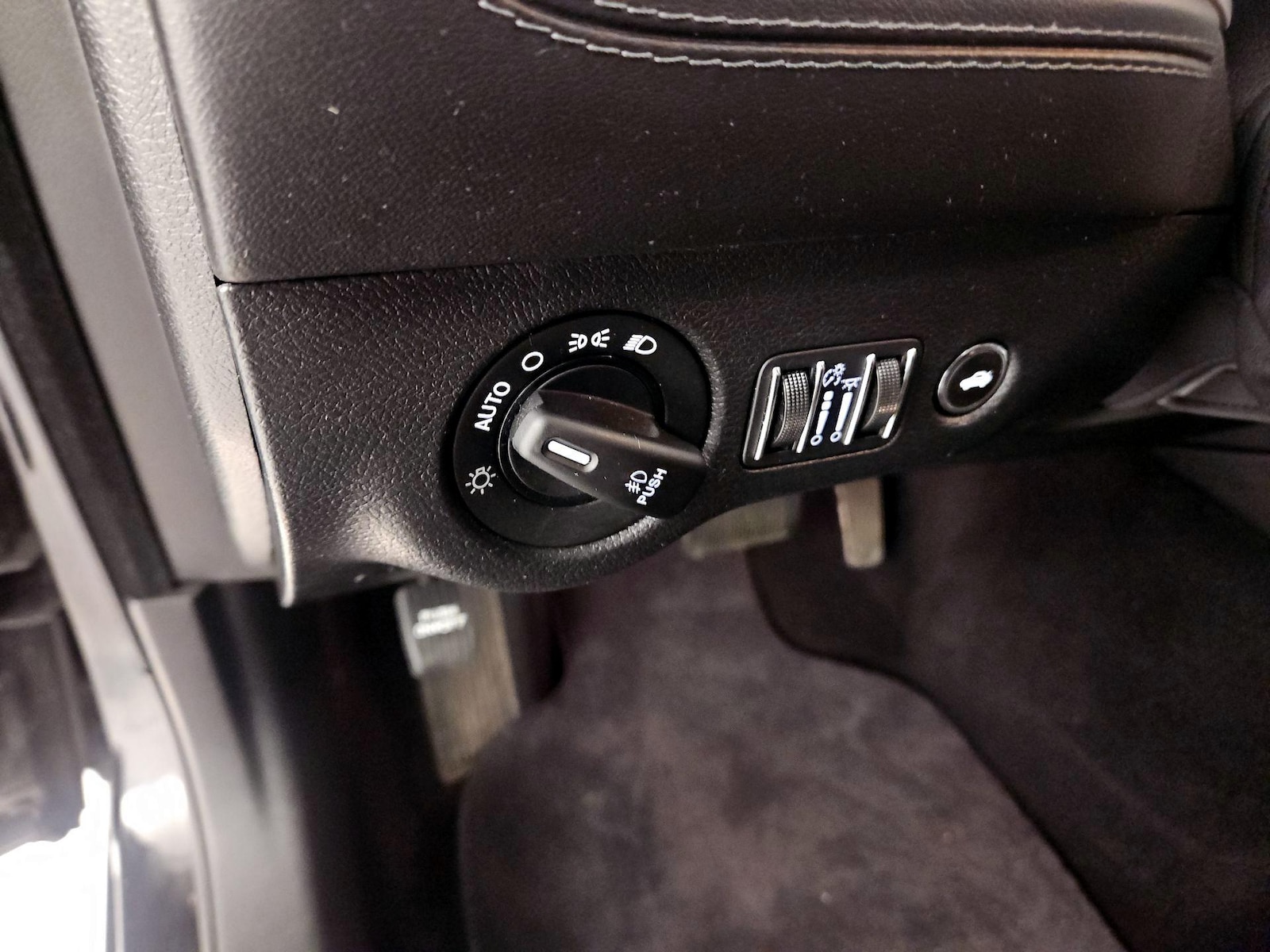 2022 Dodge Charger R/T - Photo 14