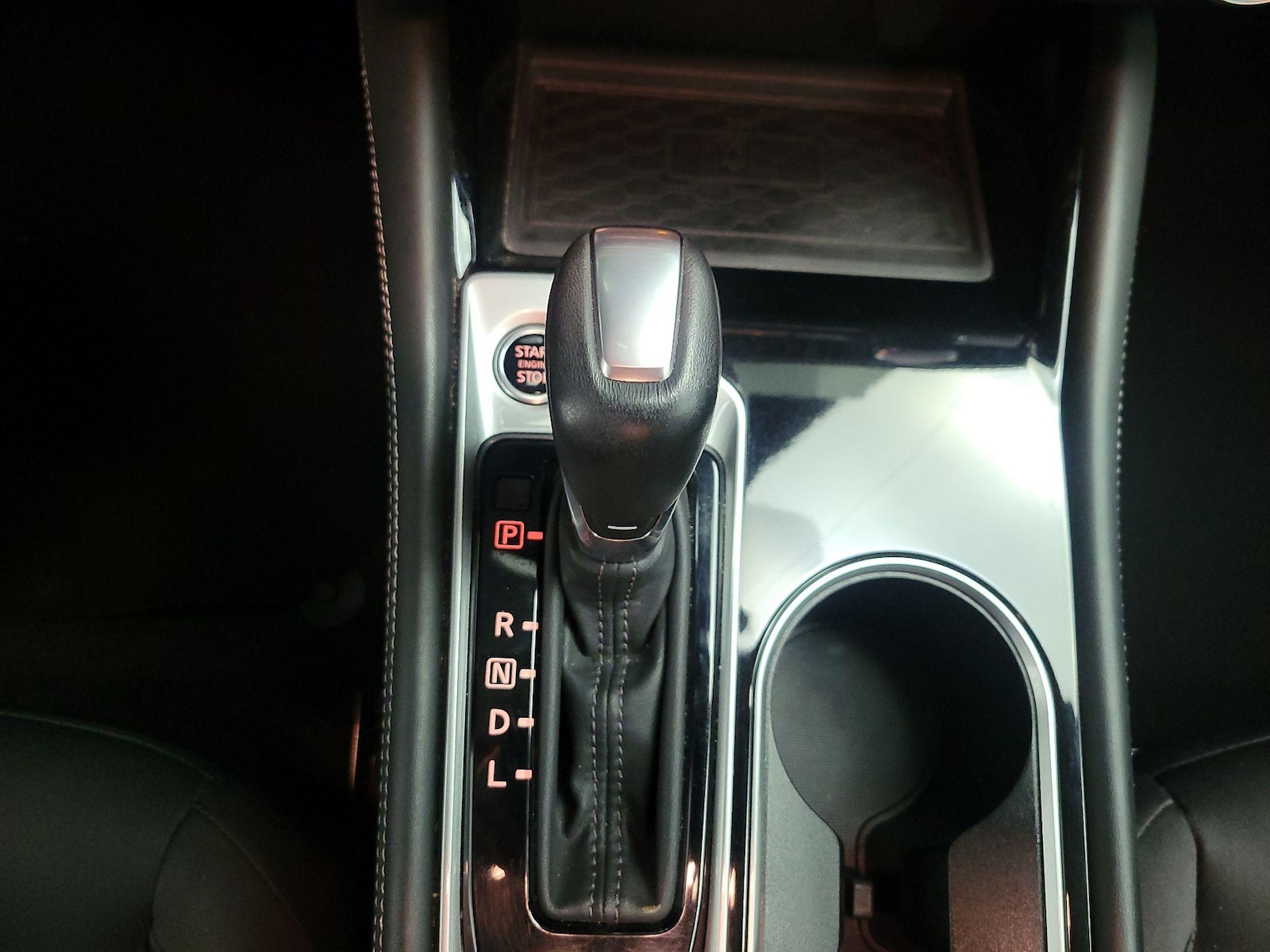2024 Nissan Altima SV - Photo 19