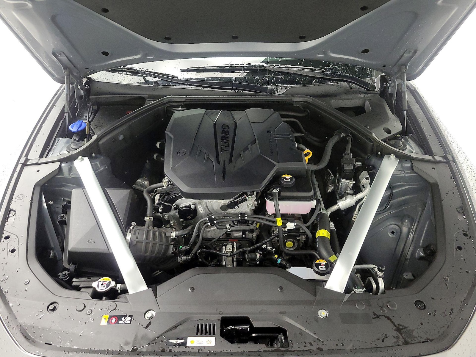 2025 GENESIS G70 Standard - Photo 20