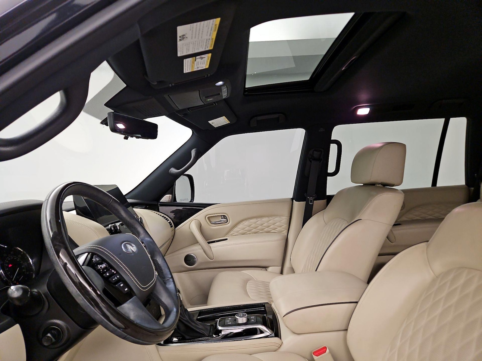 Sunroof(s) & Overhead Airbags