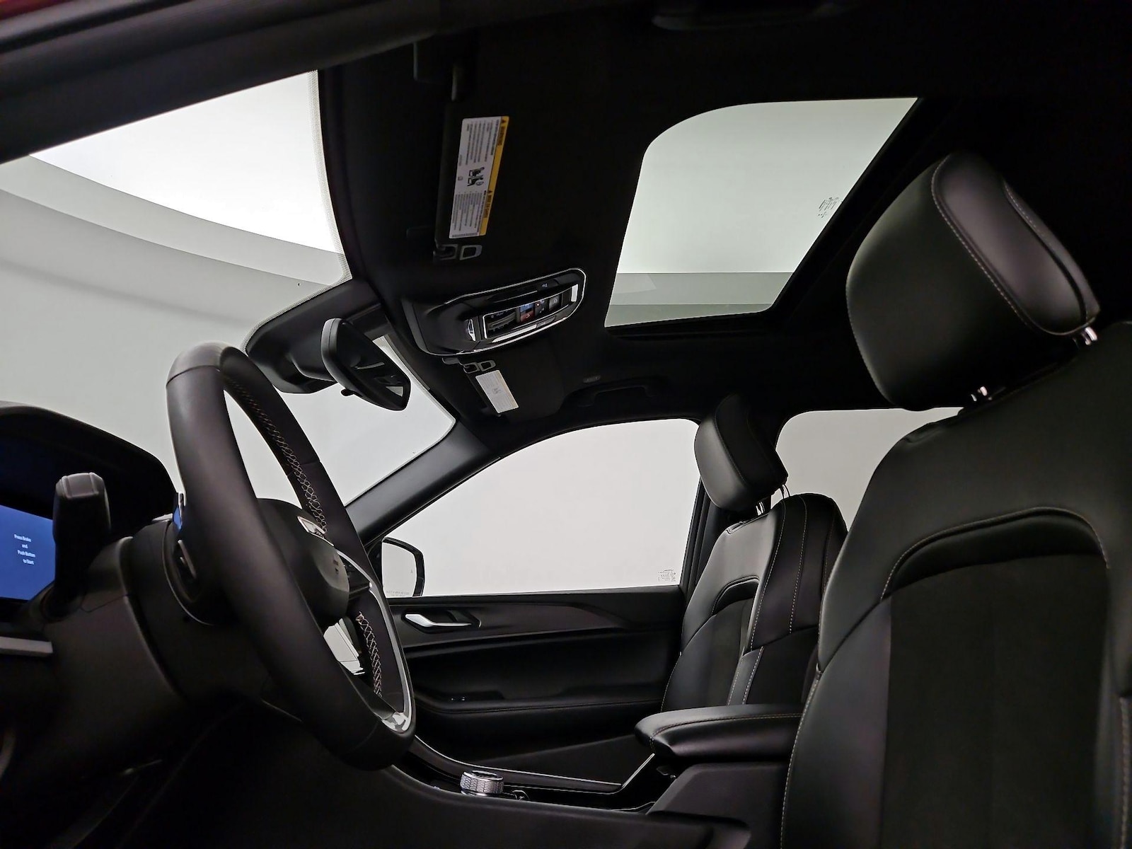 Sunroof(s) & Overhead Airbags