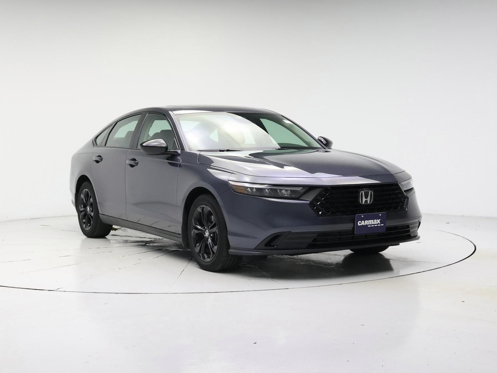 2025 Honda Accord SE - Photo 2