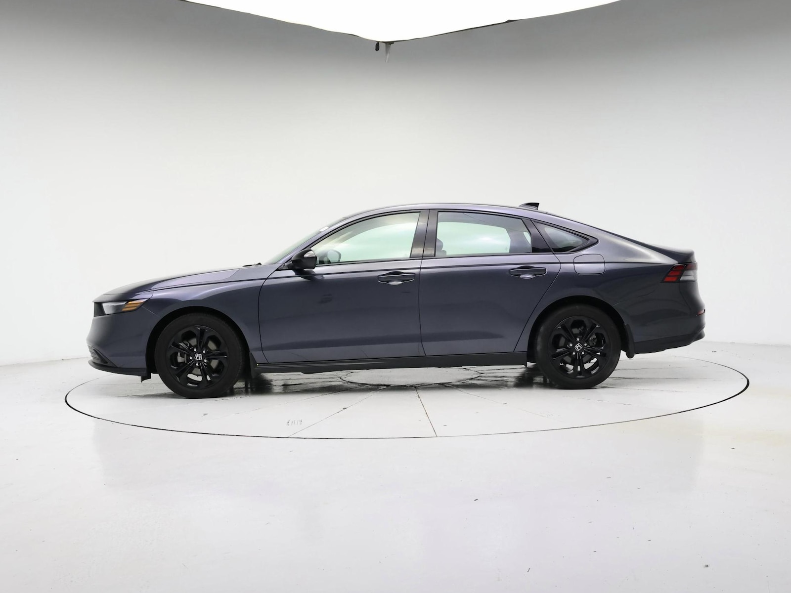 2025 Honda Accord SE - Photo 4