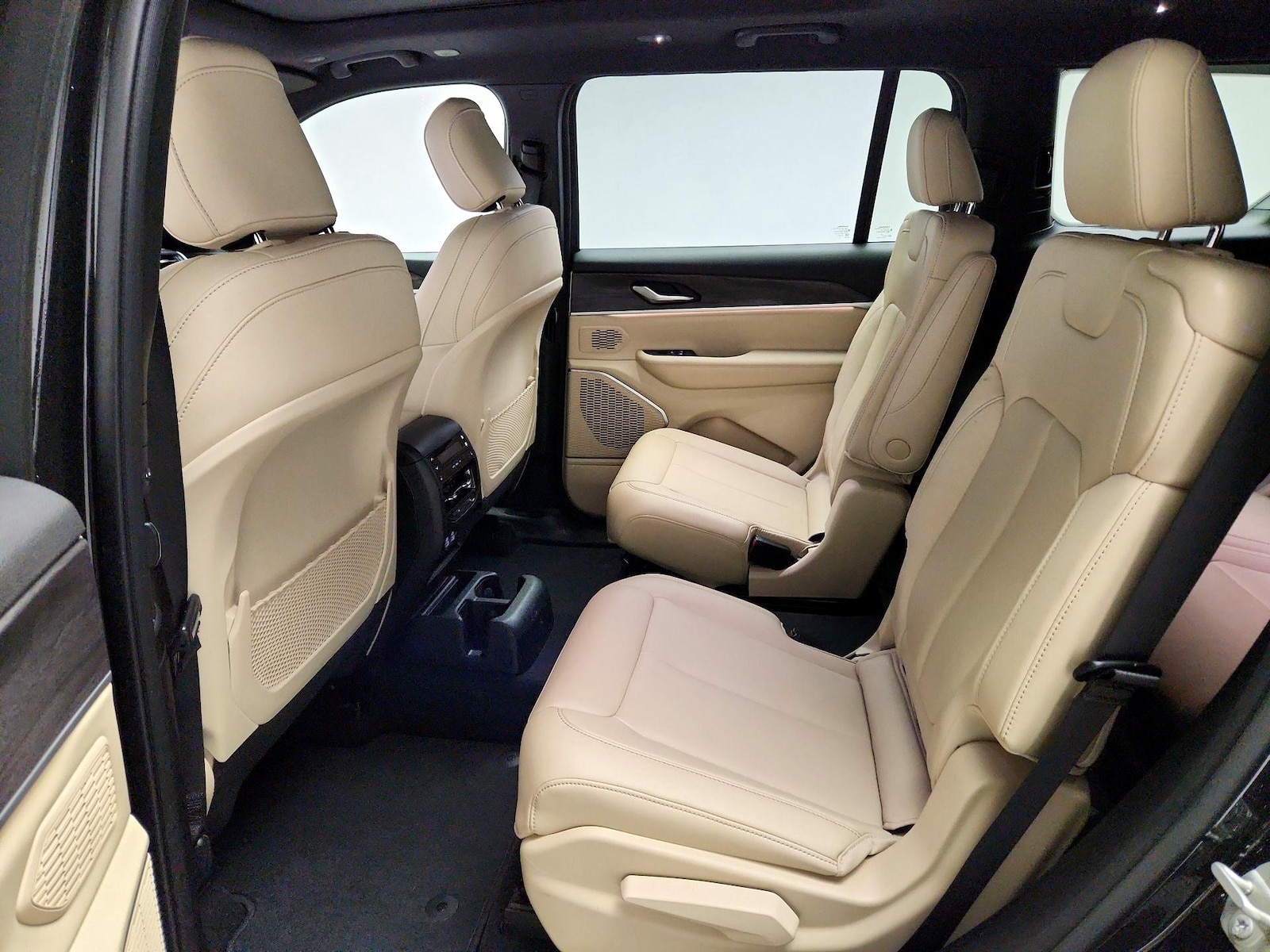 Rear Air Conditioning
