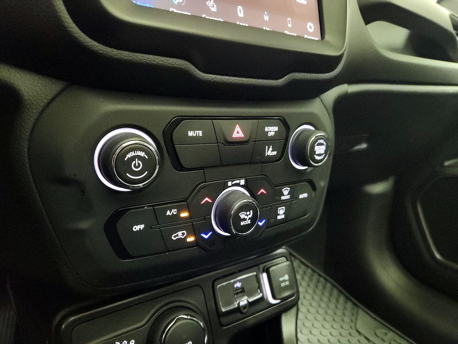 2023 Jeep Renegade Limited - Photo 18