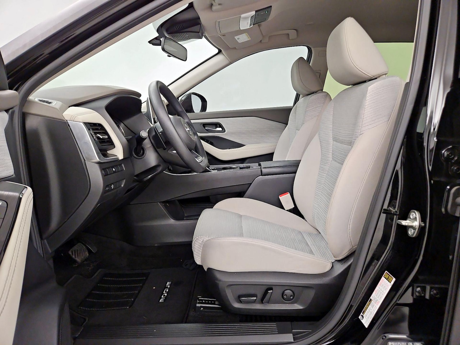 Power Seat(s) & Side Airbags