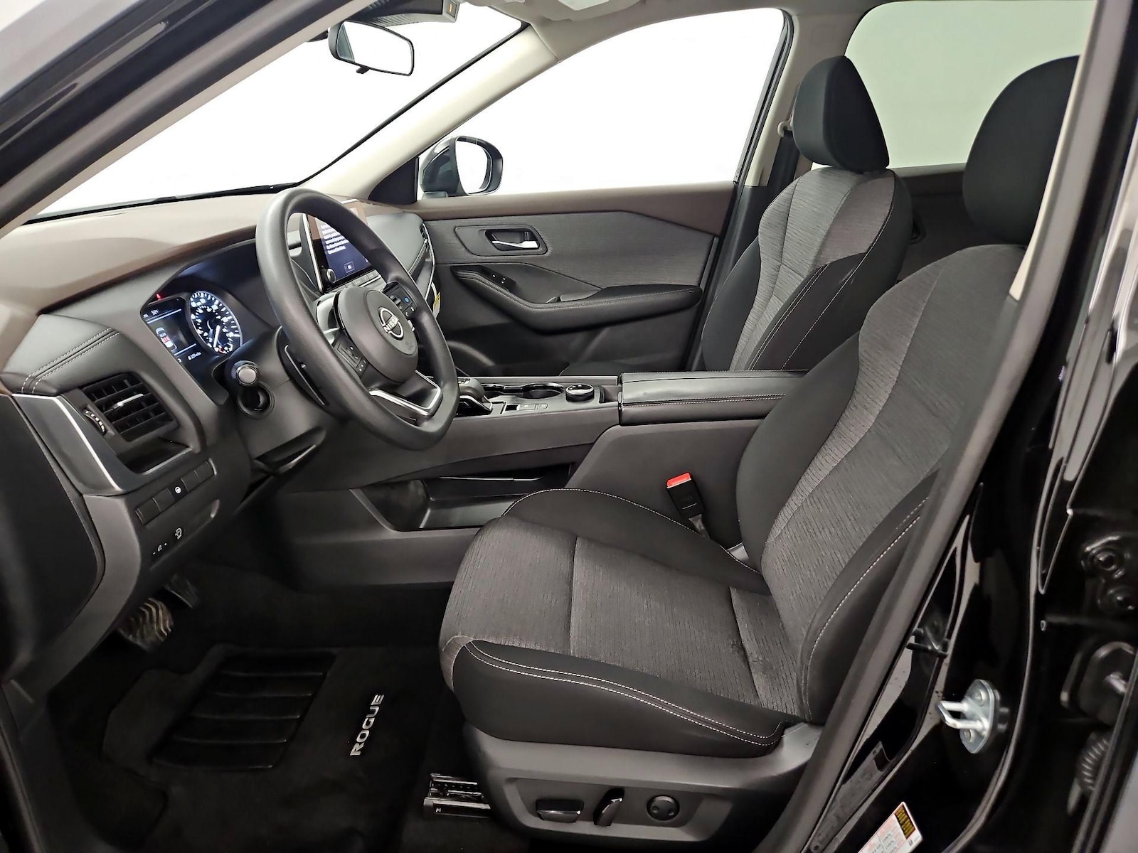 Power Seat(s) & Side Airbags
