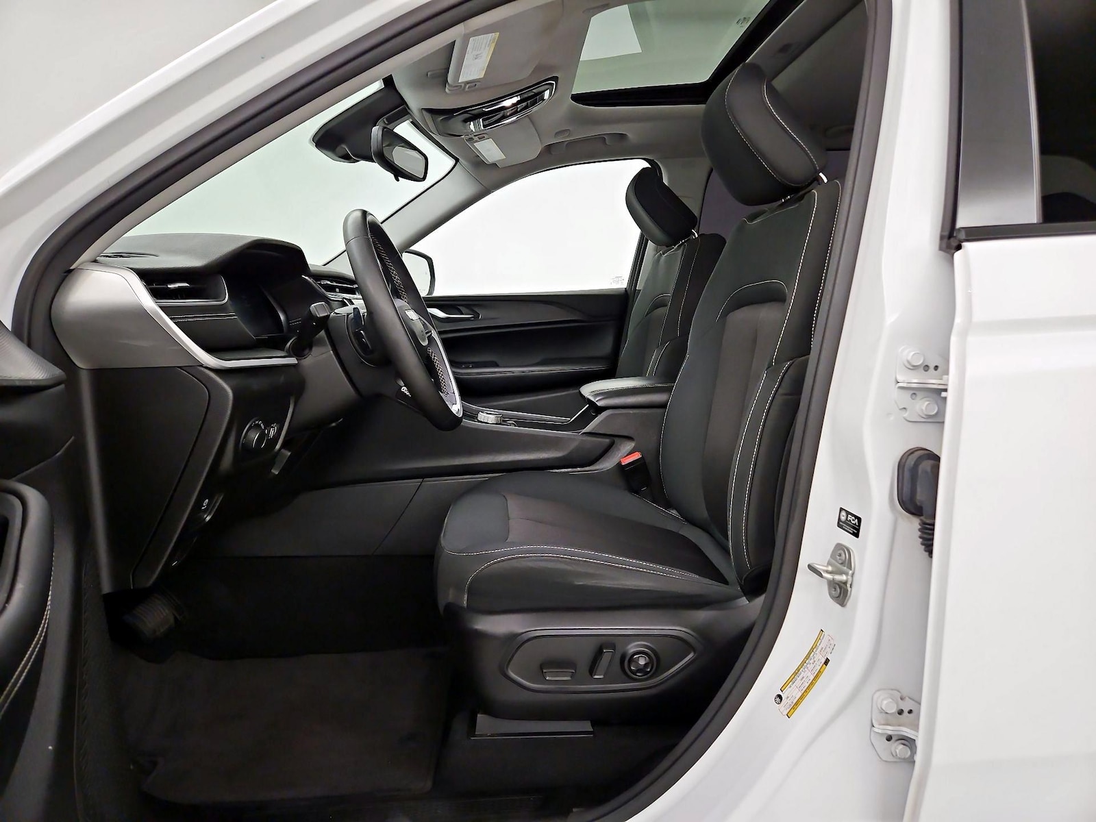 Power Seat(s) & Side Airbags