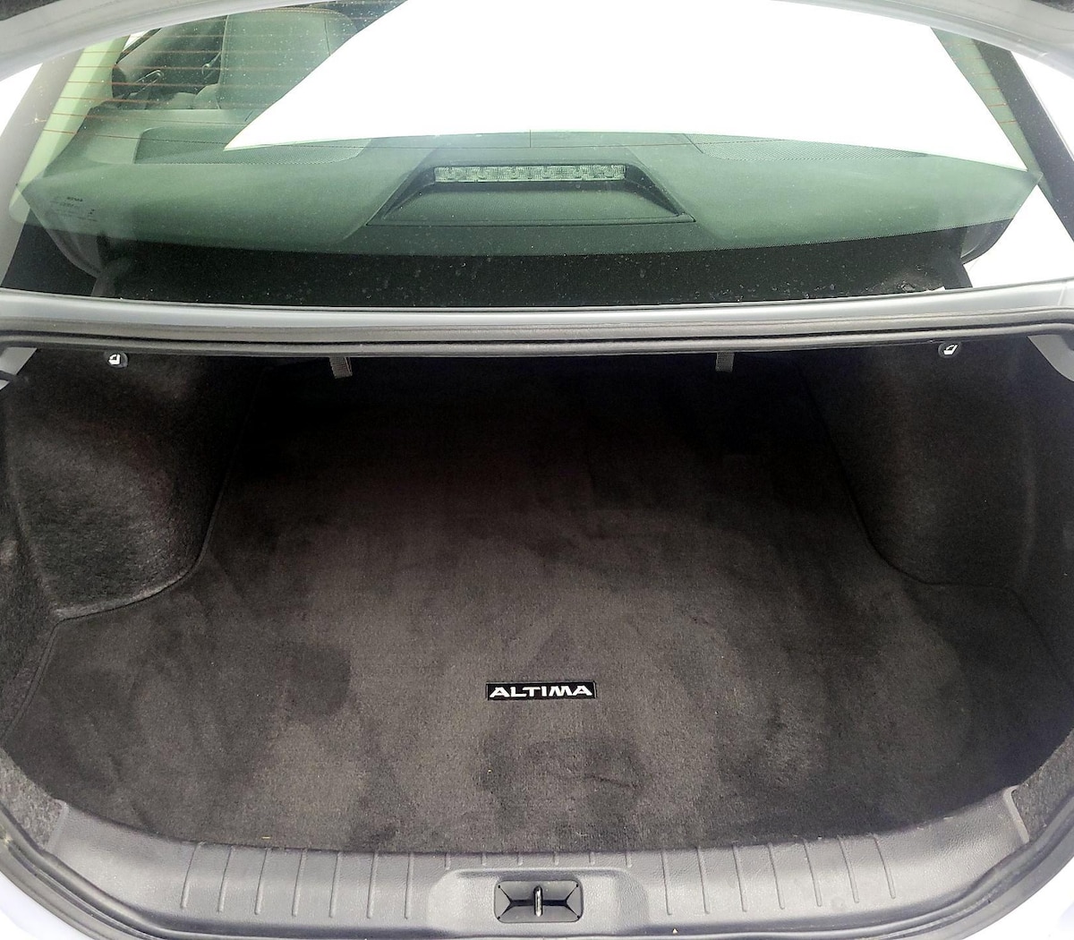 Trunk/Cargo (Seats Up)