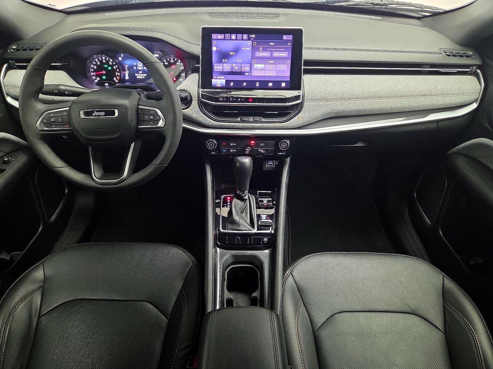 Apple CarPlay® & Android Auto™