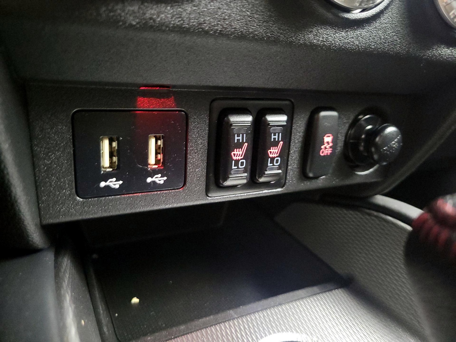2025 Mitsubishi Outlander Sport LE - Photo 19
