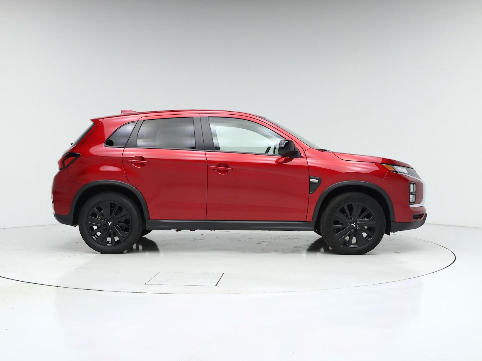 2025 Mitsubishi Outlander Sport LE - Photo 8