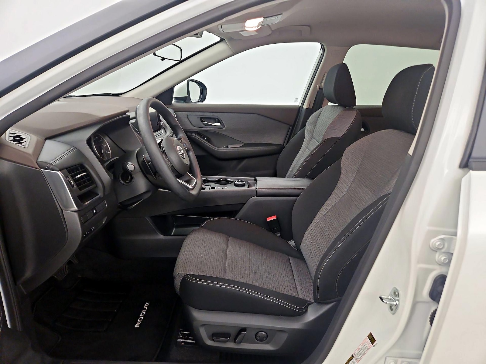 Power Seat(s) & Side Airbags