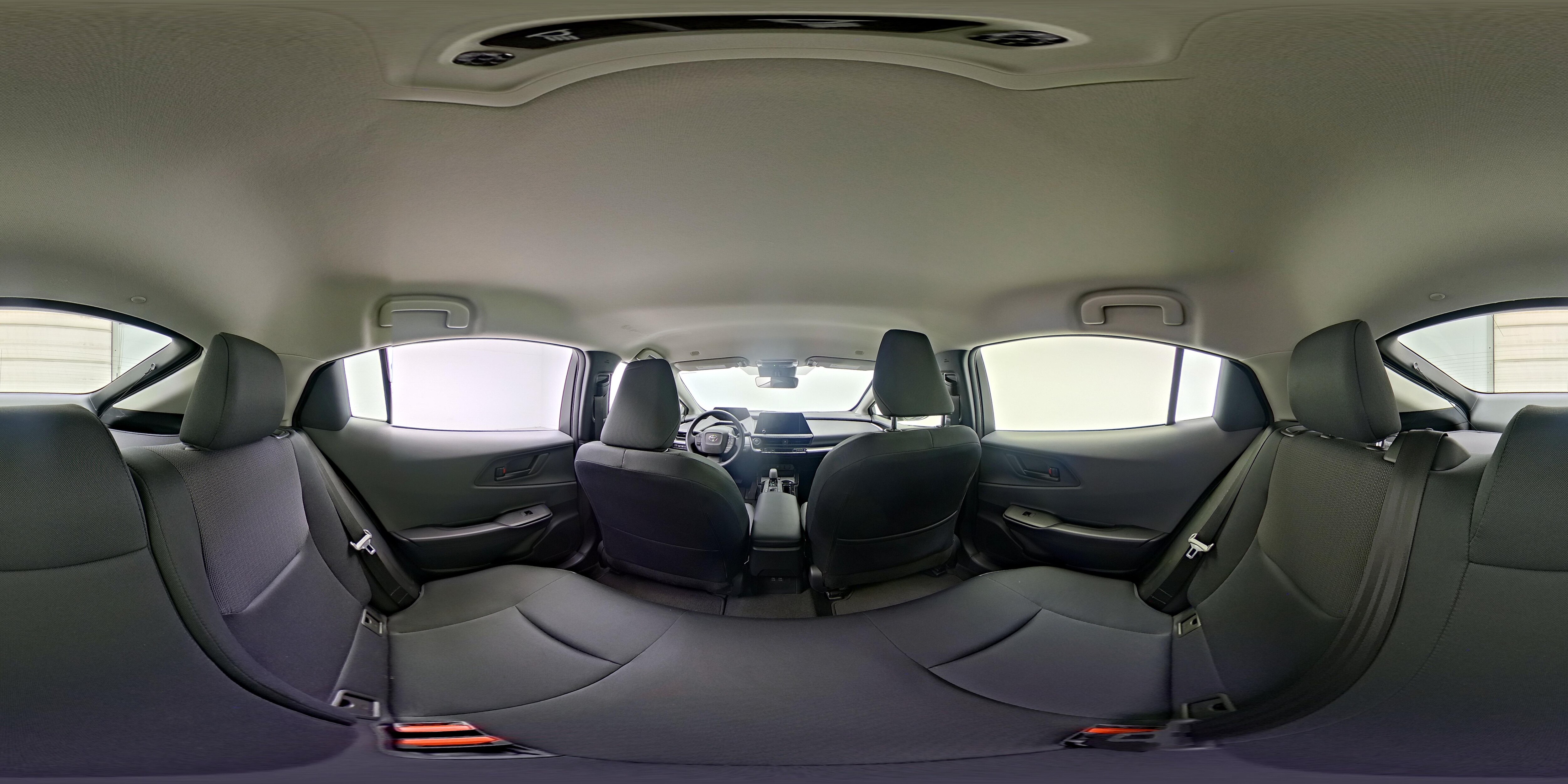 2026 Toyota Prius LE - Photo 25