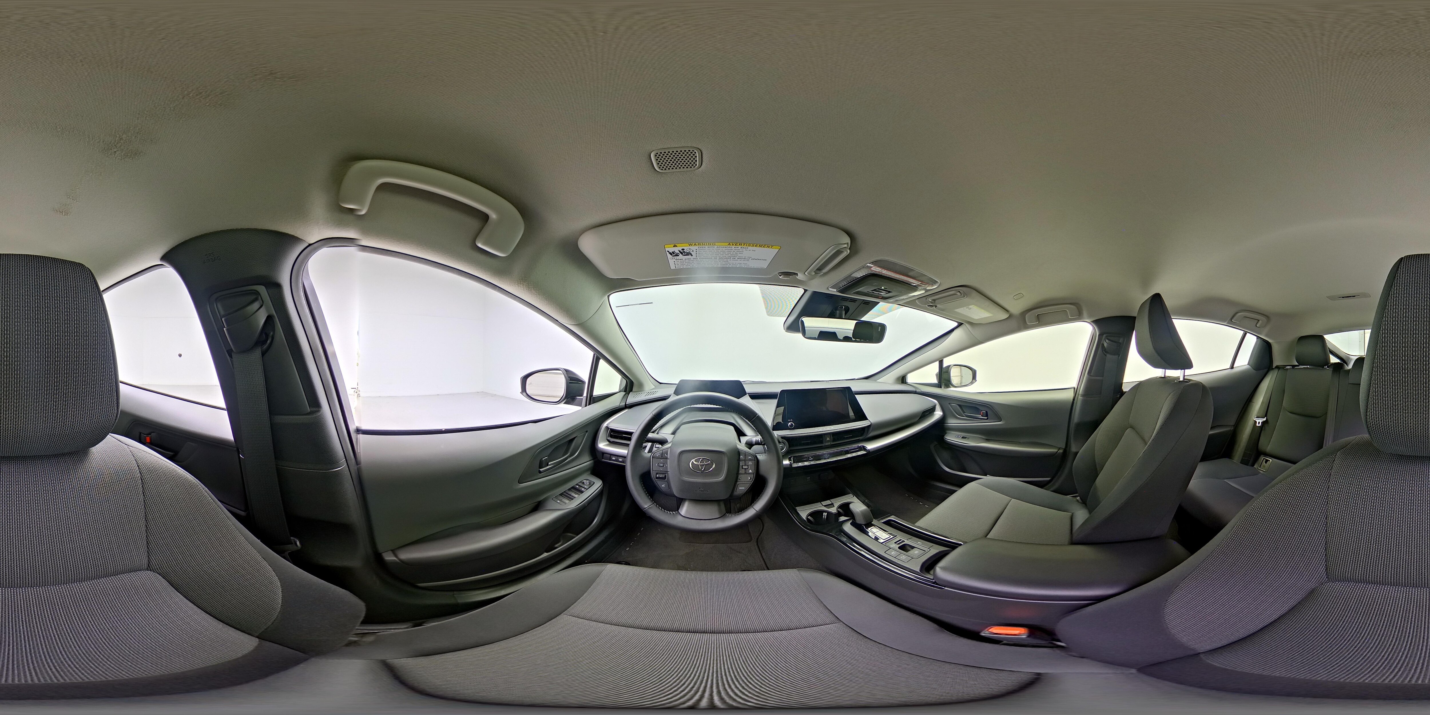 2026 Toyota Prius LE - Photo 26