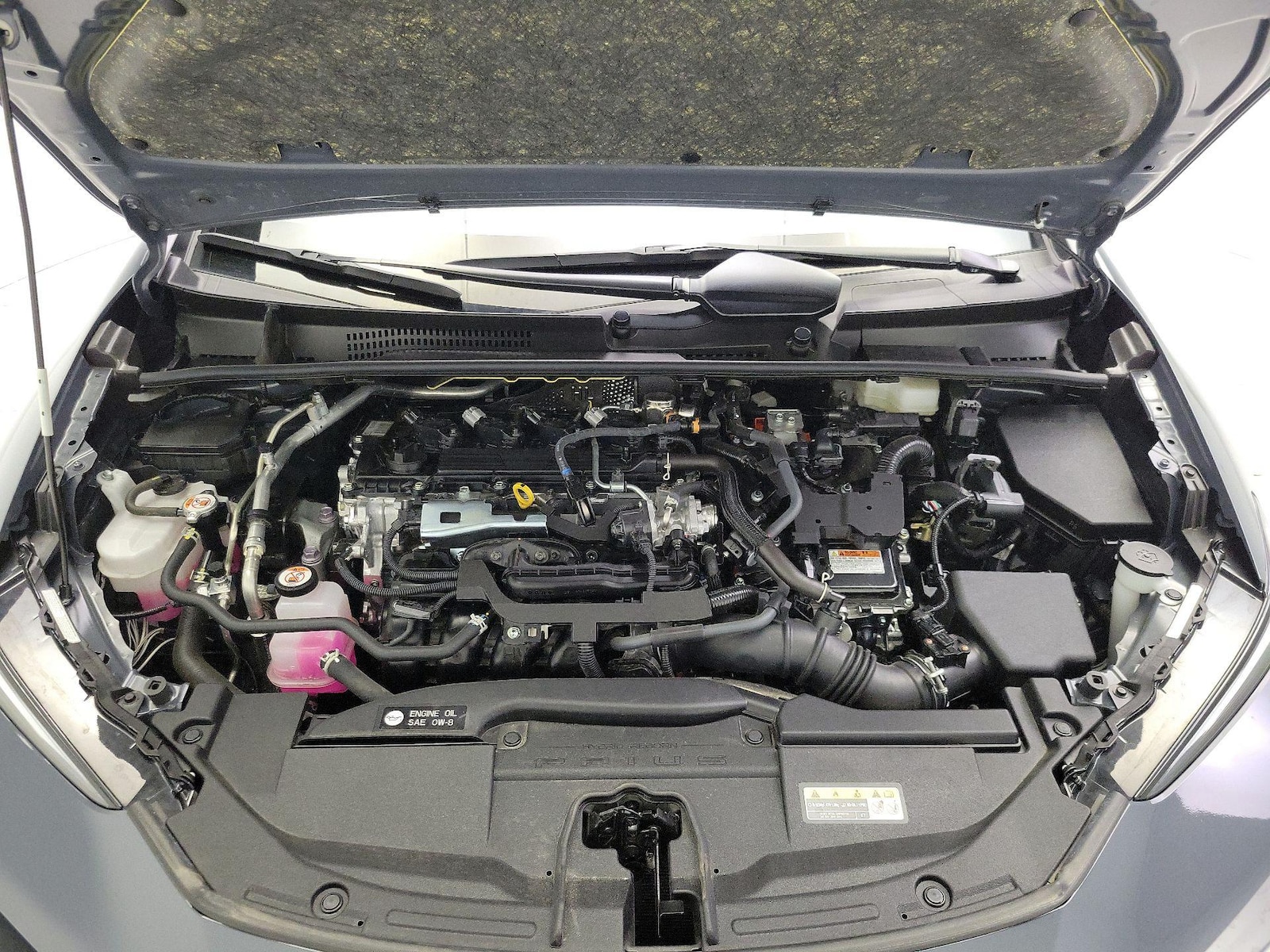 2026 Toyota Prius LE - Photo 22