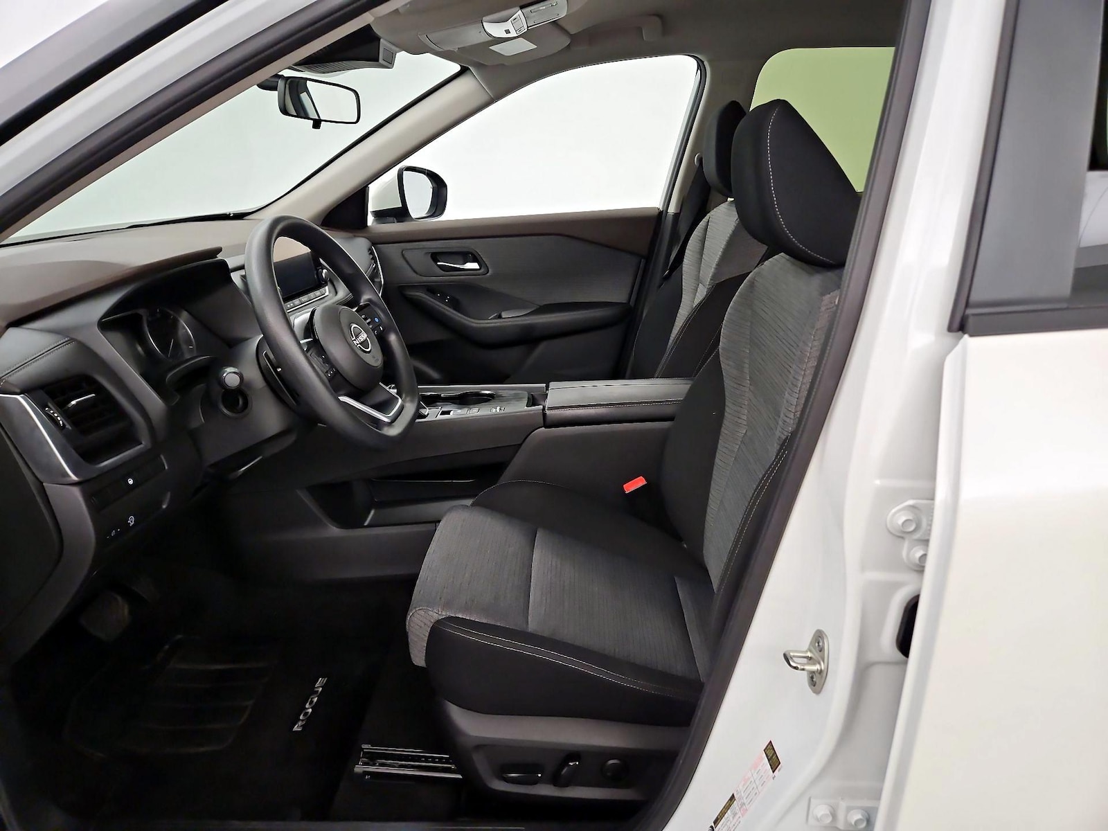 Power Seat(s) & Side Airbags