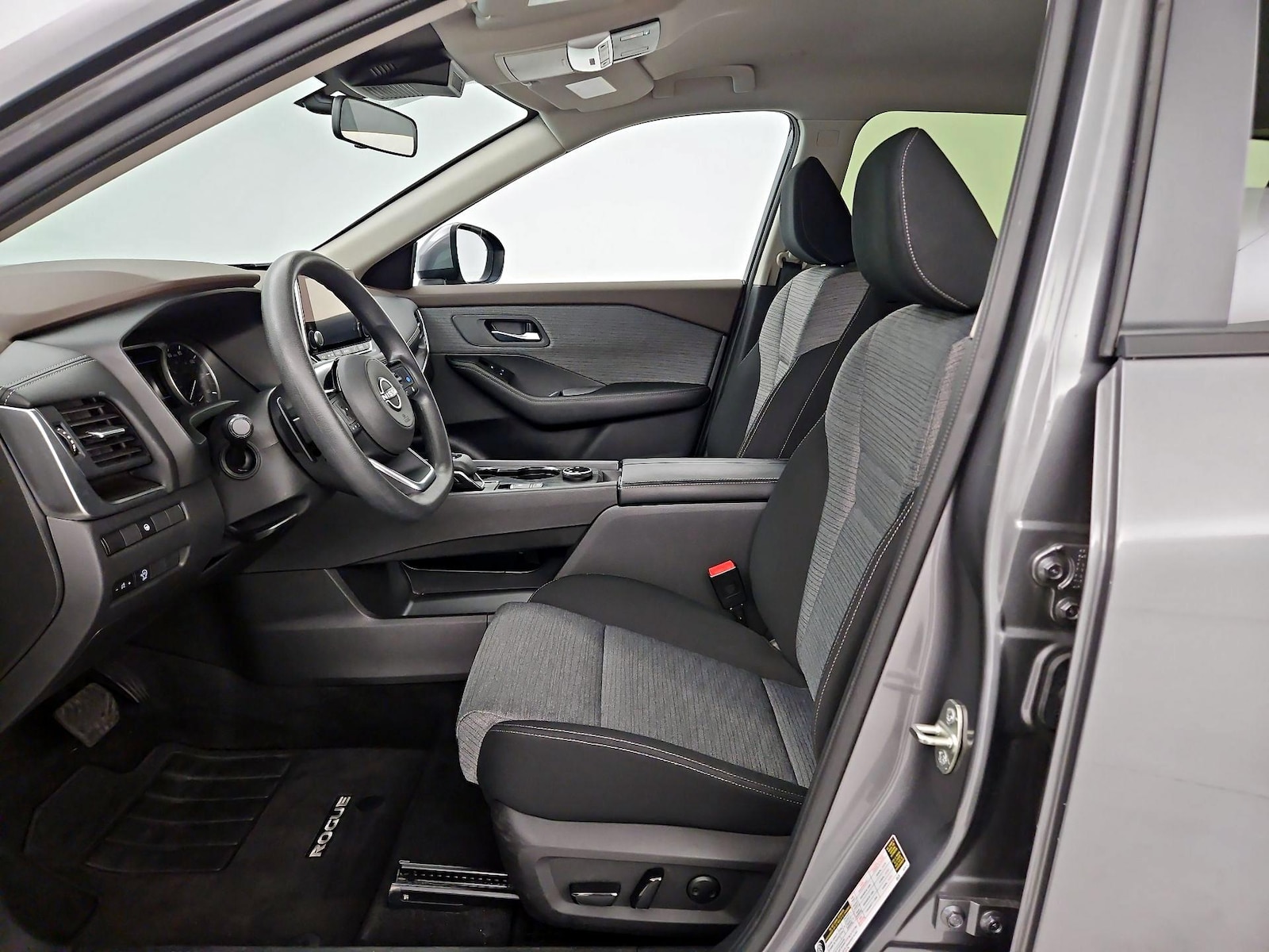 Power Seat(s) & Side Airbags