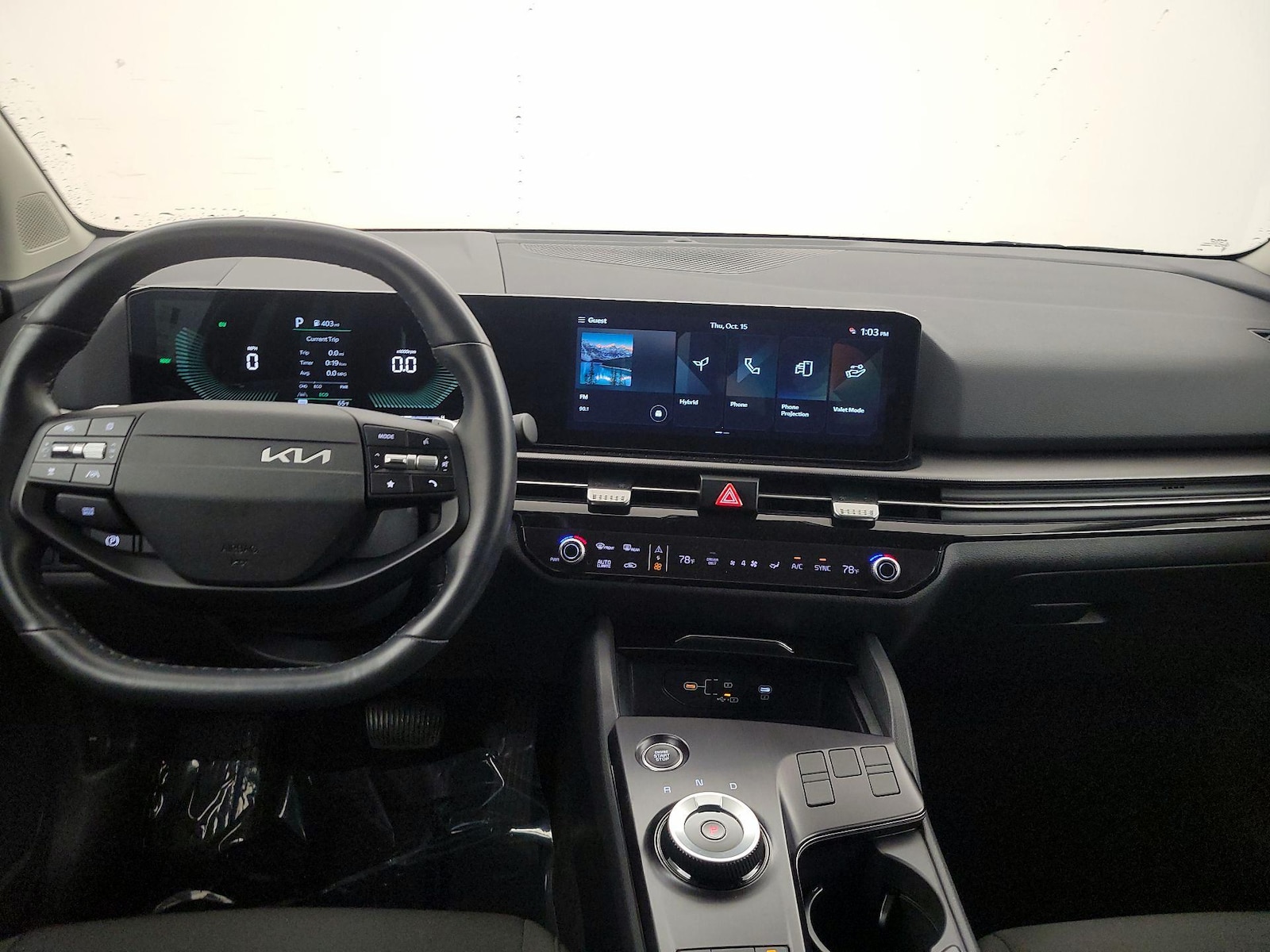 Apple CarPlay® & Android Auto™