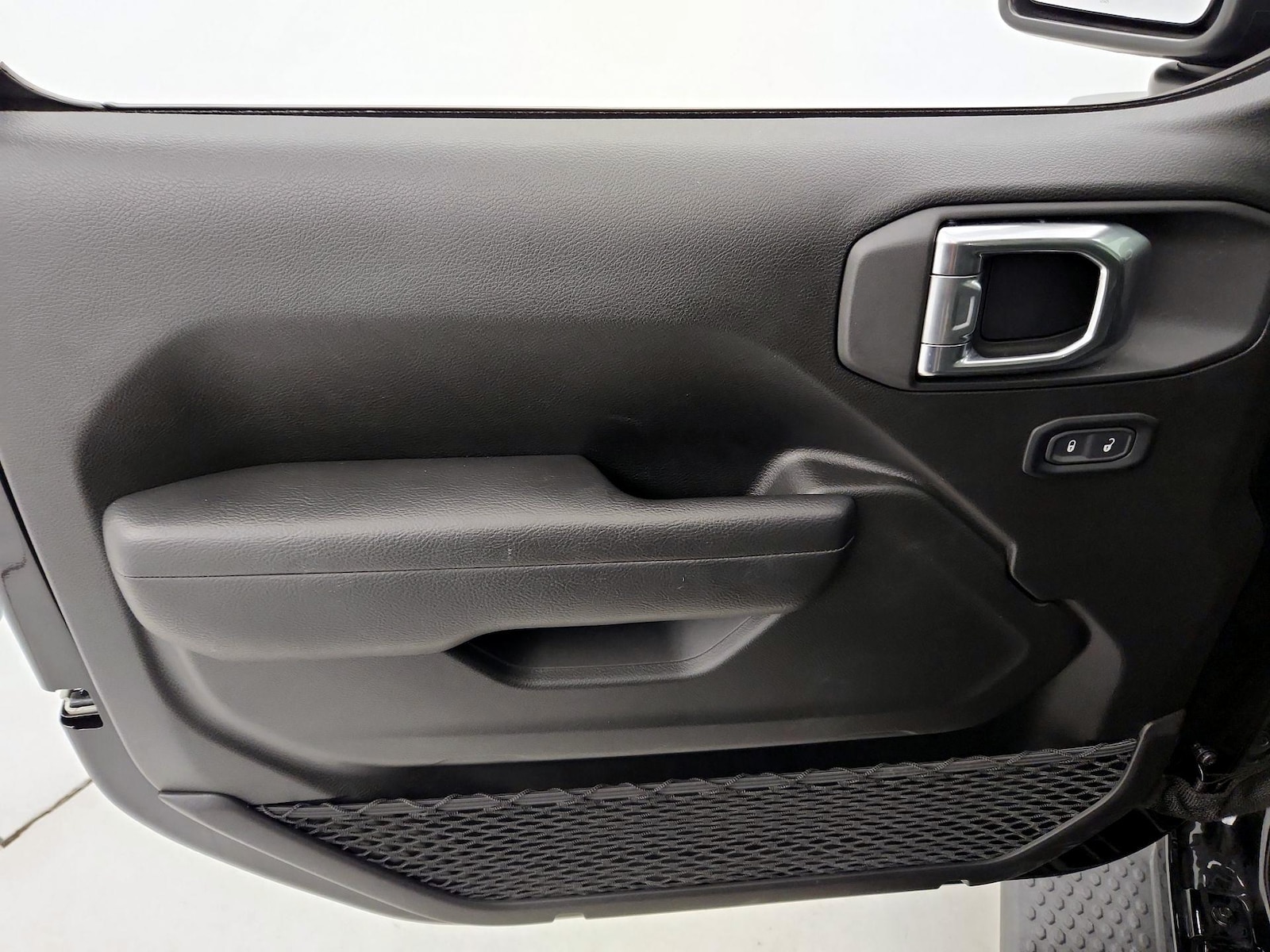 2025 Jeep Wrangler 4-Door Sport - Photo 13