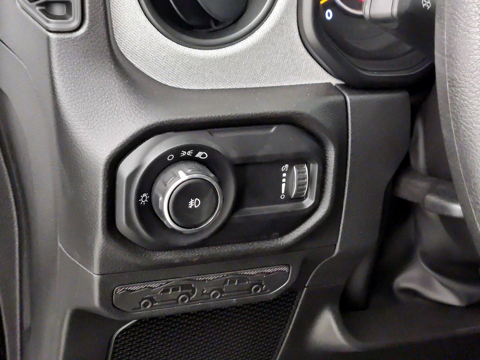 2025 Jeep Wrangler 4-Door Sport - Photo 14