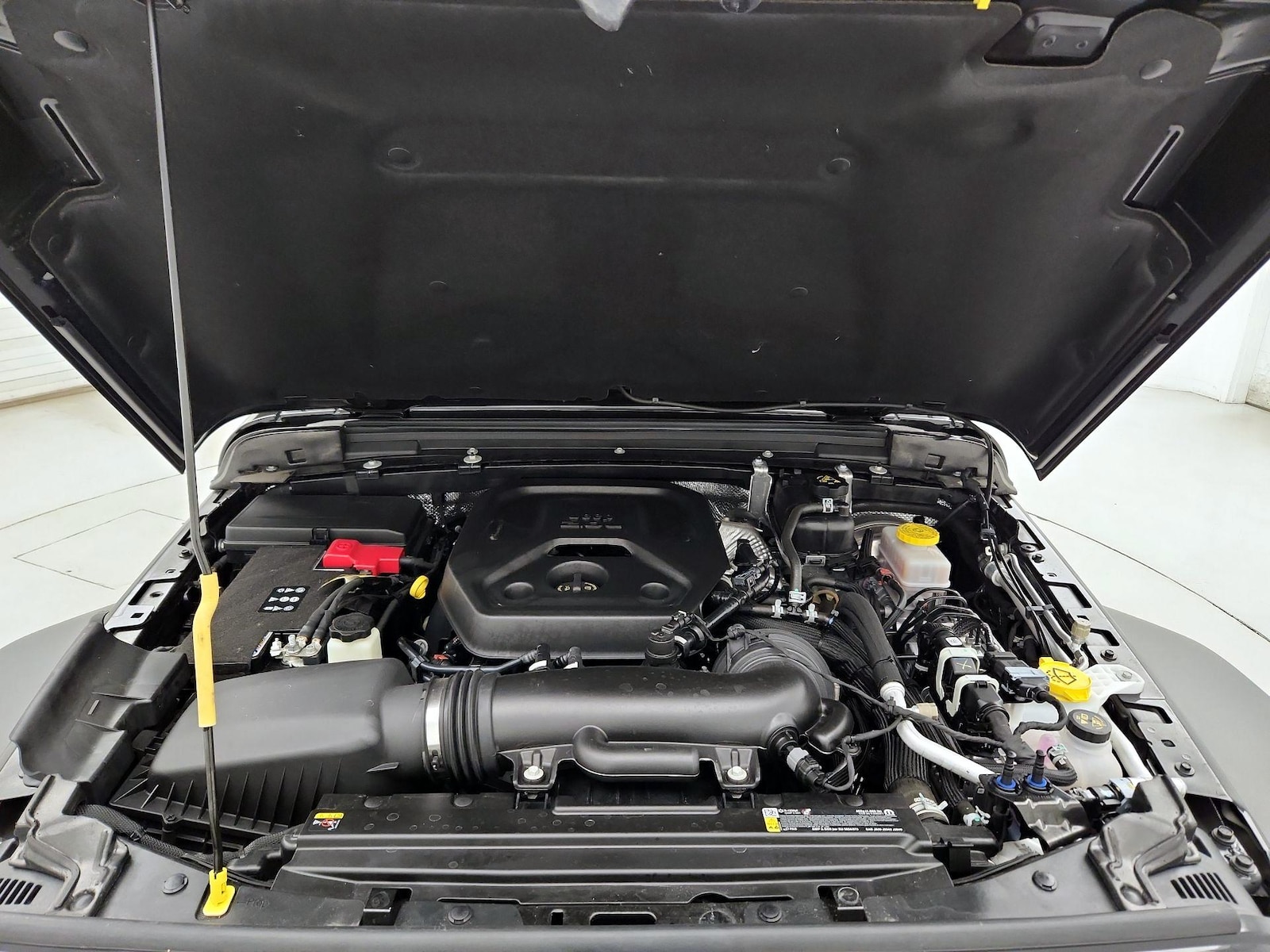 2025 Jeep Wrangler 4-Door Sport - Photo 22