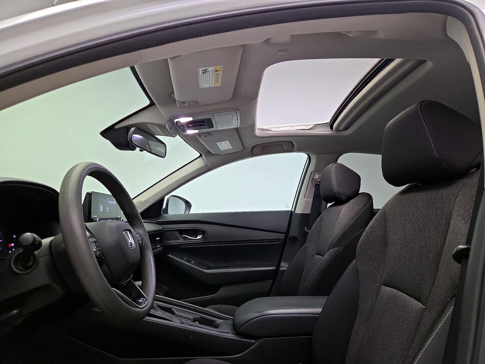 Sunroof(s) & Overhead Airbags