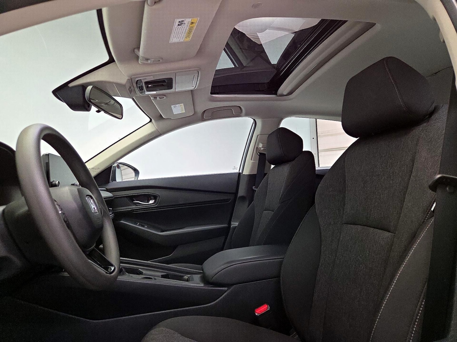 Sunroof(s) & Overhead Airbags